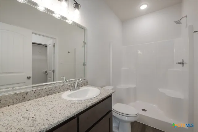 $390,000 | 101 Leon Lane, Copperas Cove, TX 76522