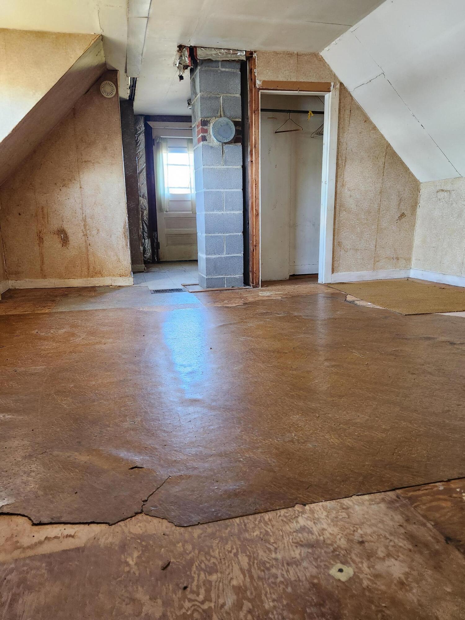 141 Gross Point Road Orland, ME 04472 - Photo 21 of 67 21
