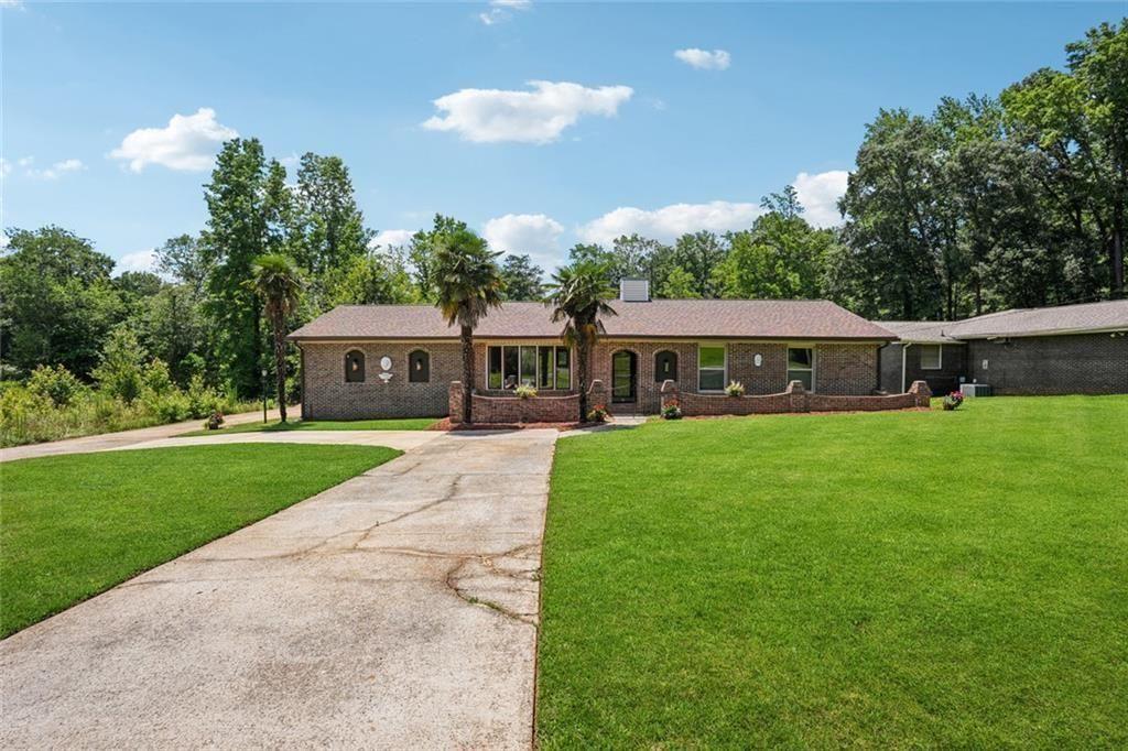 12 Windsor Way Newnan, GA 30263 - Photo 3 of 68