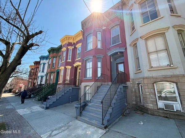 $399,000 | 372 Clinton Avenue, Albany, NY 12206
