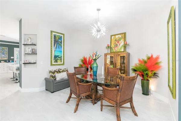 $399,900 | 204 Latitude Place, Apollo Beach, FL 33572