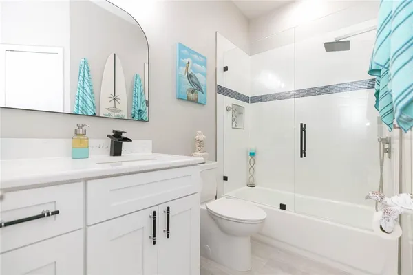 $399,900 | 204 Latitude Place, Apollo Beach, FL 33572