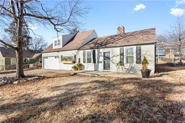 $235,000 | 828 East 82nd Street, Kansas City, MO 64131