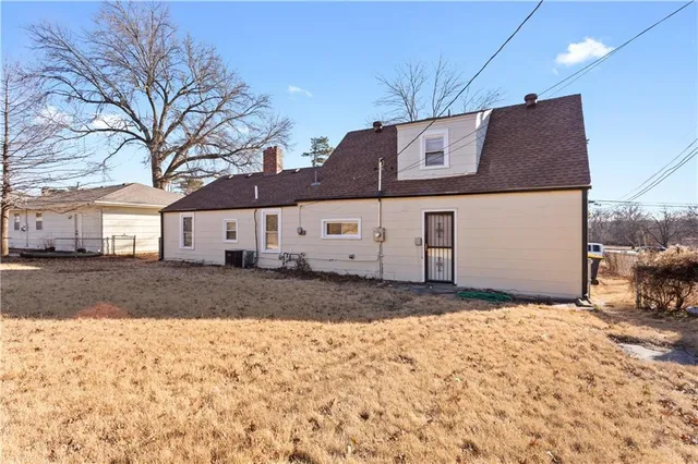 $235,000 | 828 East 82nd Street, Kansas City, MO 64131