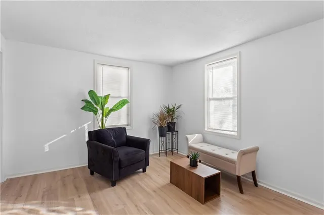 $235,000 | 828 East 82nd Street, Kansas City, MO 64131