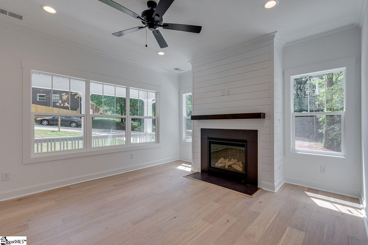 402 Glenn Road Greenville, SC 29607 - Photo 5 of 19 Gallery Image 5