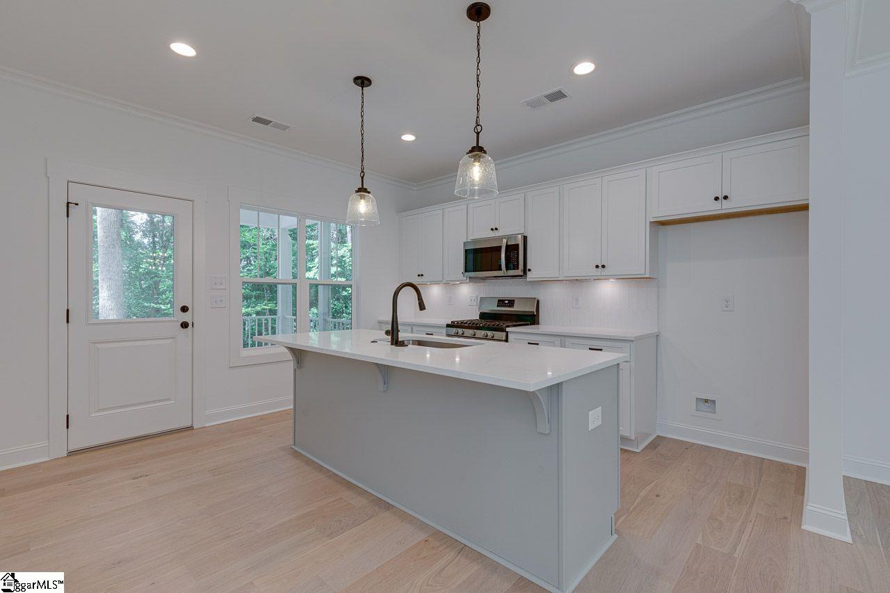 402 Glenn Road Greenville, SC 29607 - Photo 8 of 19 Gallery Image 8