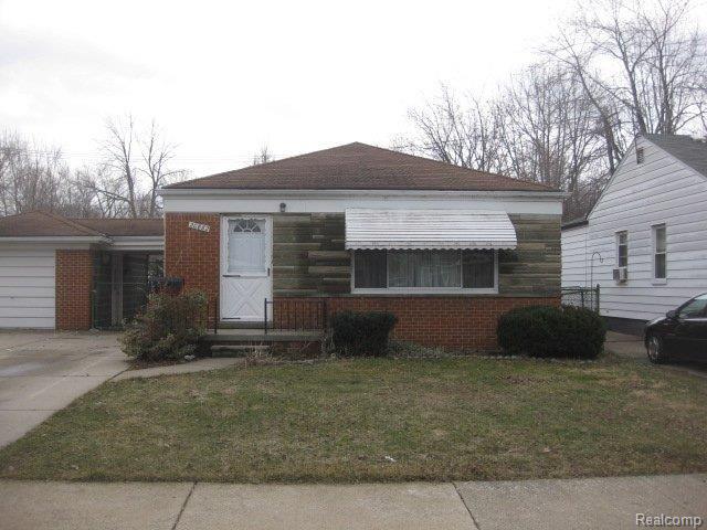 20882 Hampton Road Harper Woods, MI 48225 - Photo 1 of 5 IMG_4508