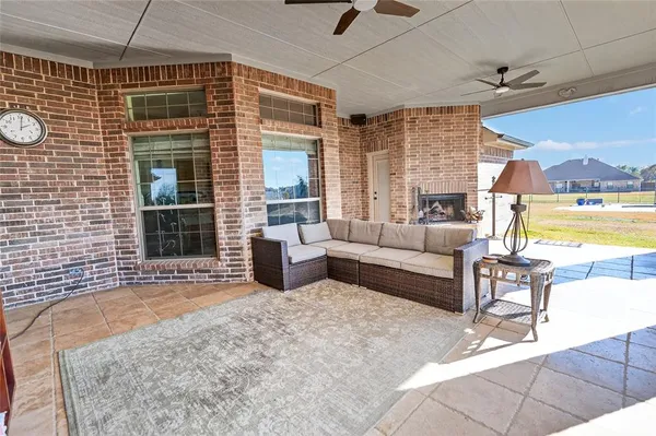 $700,000 | 150 Austen Drive, Weatherford, TX 76087