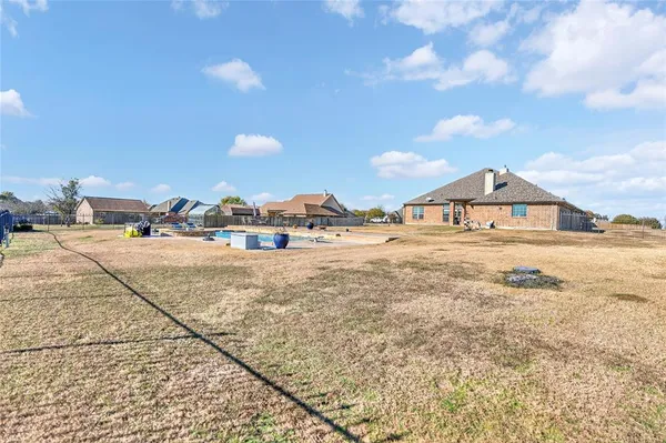 $700,000 | 150 Austen Drive, Weatherford, TX 76087
