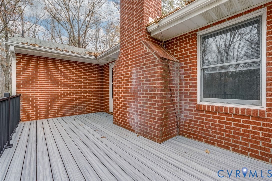3534 Davis Mill Road Goochland, VA 23063 - Photo 12 of 40 a view of wooden door with a chair