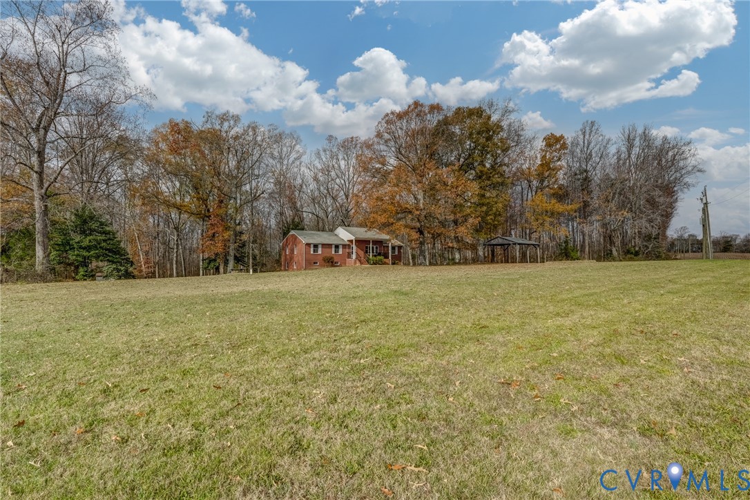 3534 Davis Mill Road Goochland, VA 23063 - Photo 3 of 40 a view of a green field
