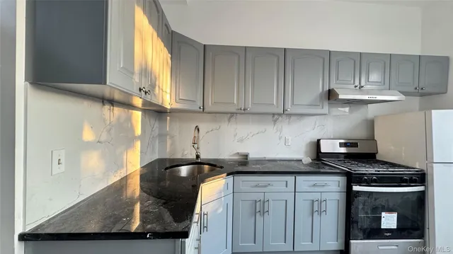 $3,000 | 109-04 Corona Avenue | South Corona