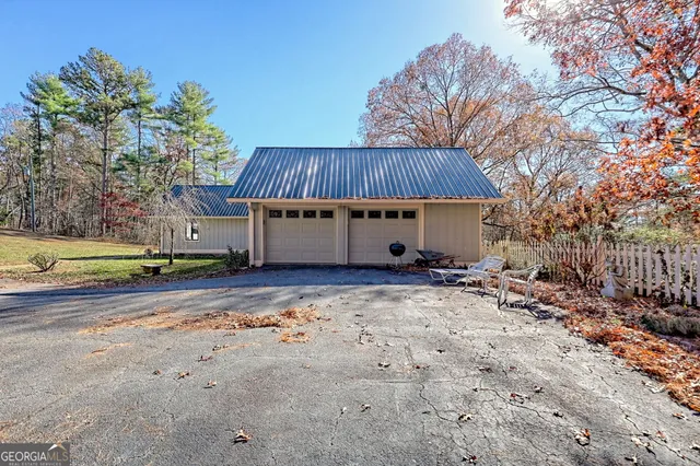 $725,000 | 428 Orchard View Lane, Lakemont, GA 30552