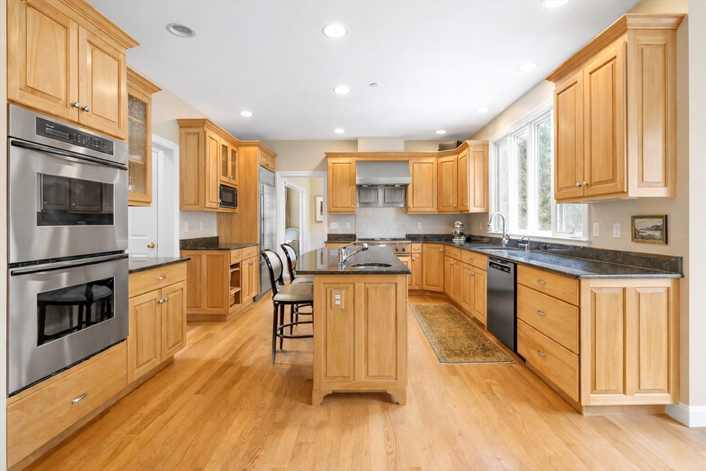 42 Ironworks Road Sudbury, MA 01776 - Photo 4 of 39