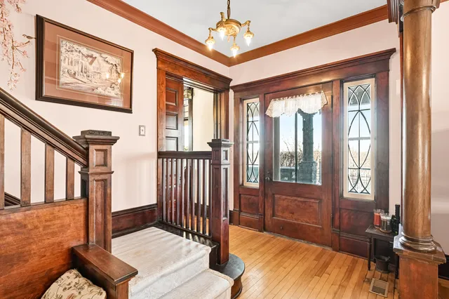 $899,000 | 540 Storle Avenue, Burlington, WI 53105