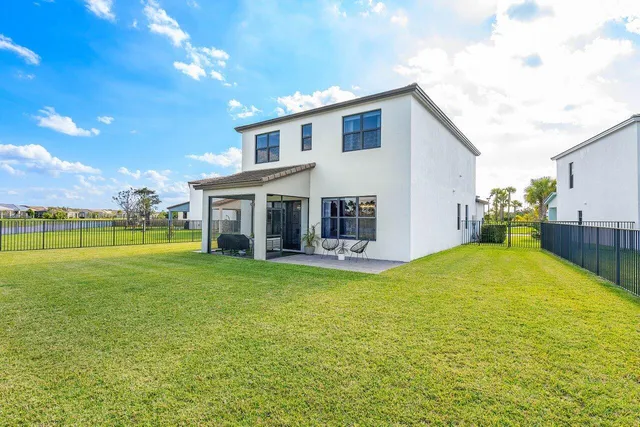 a swimming pool with view of buildings