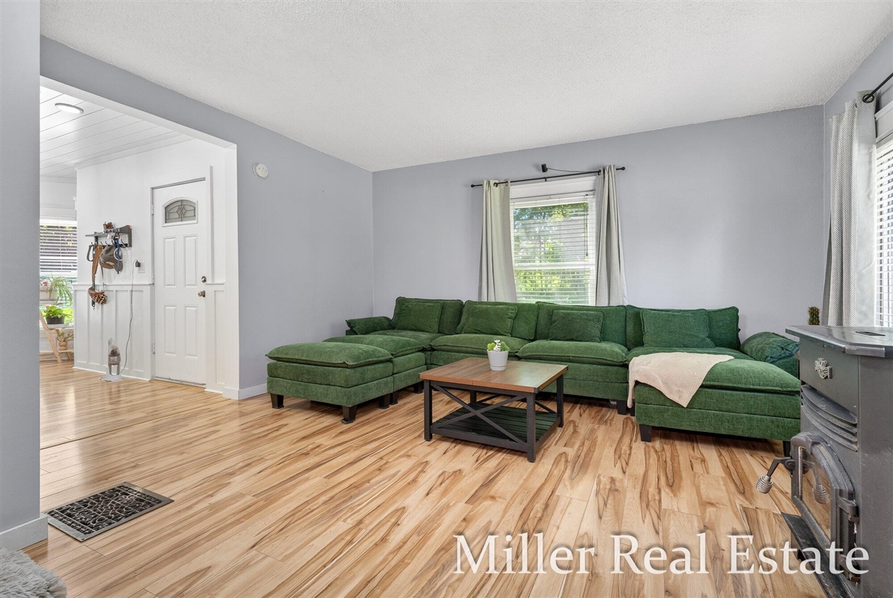 1294 Hammond Road Hastings, MI 49058 - Photo 8 of 47