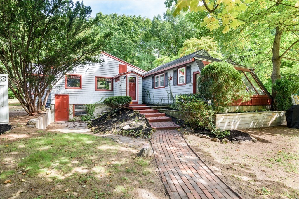 8 Endicott Road Boxford, MA 01921 - Photo 1 of 38