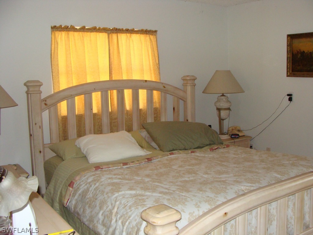 7050 Stringfellow Road St. James City, FL 33956 - Photo 8 of 18 Gallery Image 8