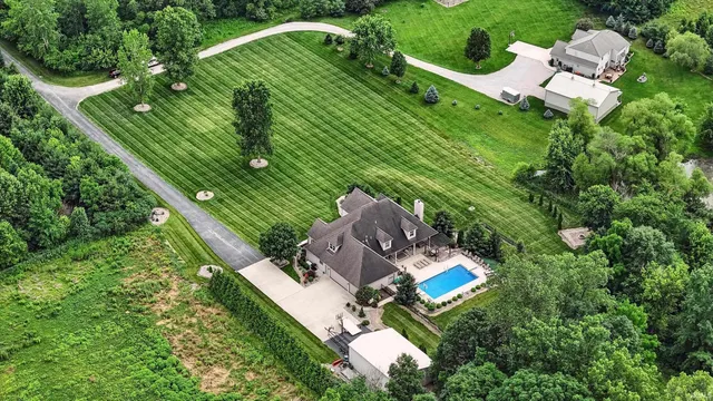 $1,349,900 | 17325 Highway 1, Spencerville, IN 46788