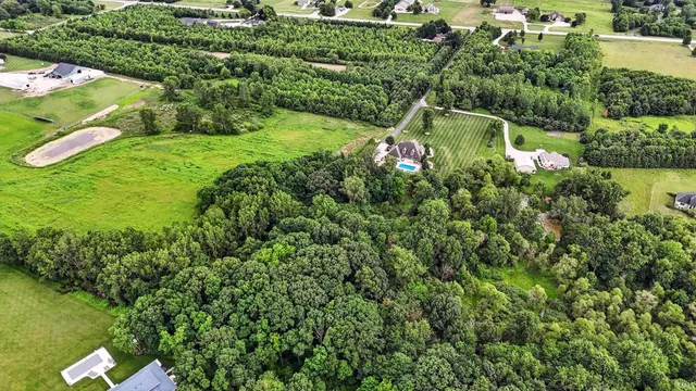 $1,349,900 | 17325 Highway 1, Spencerville, IN 46788