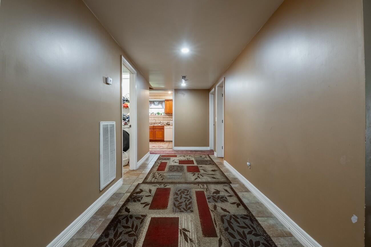 11511 Blair Road Apison, TN 37302 - Photo 47 of 76 a view of a hallway with wooden floor