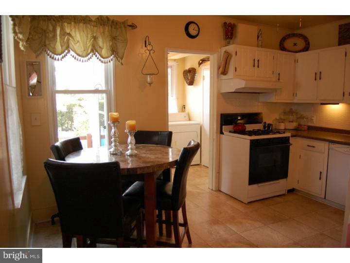 1214 Manor Road Havertown, PA 19083 - Photo 8 of 23 Kitchen