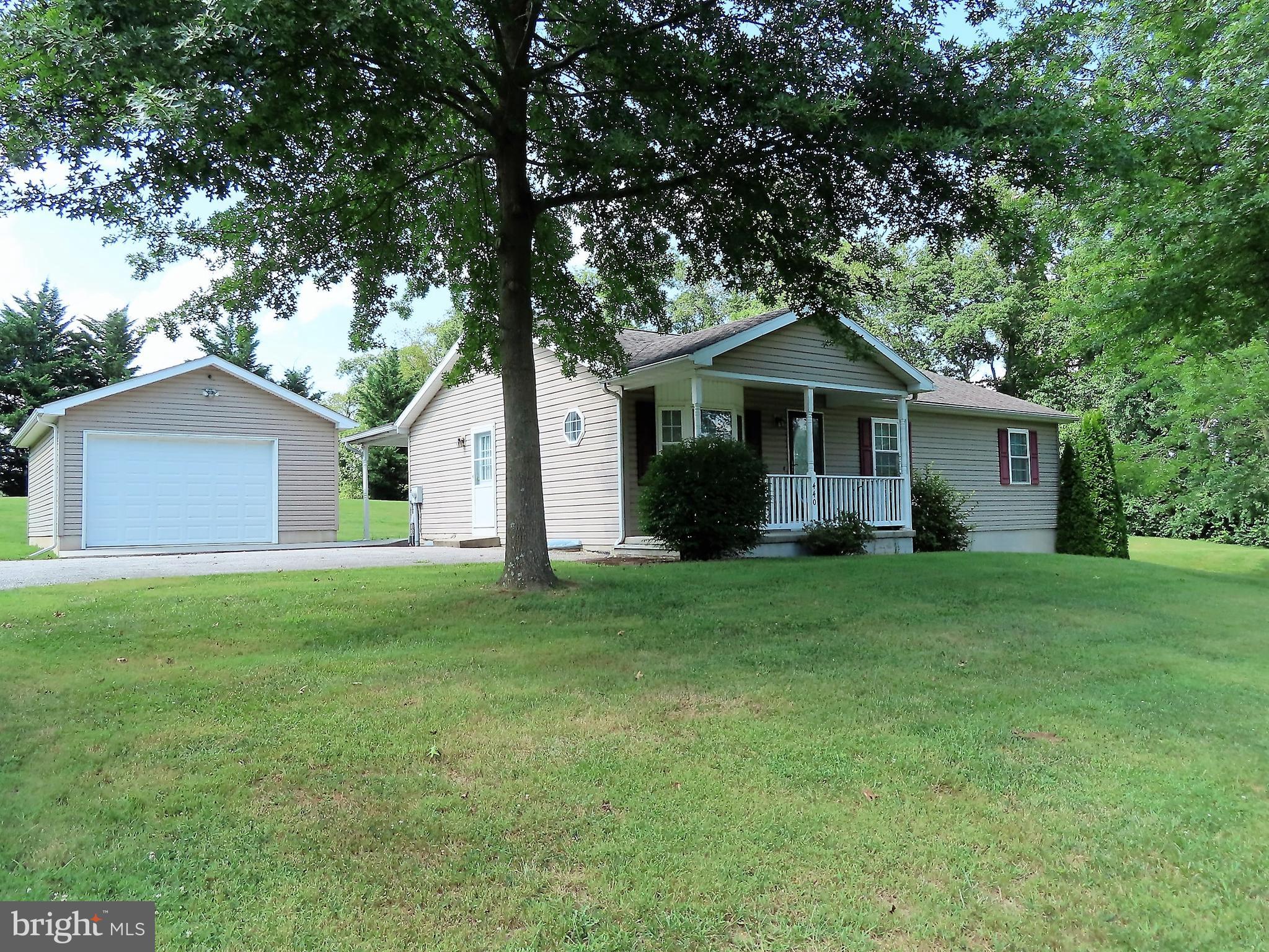 440 Hobart Road Hanover, PA 17331 - Photo 3 of 34