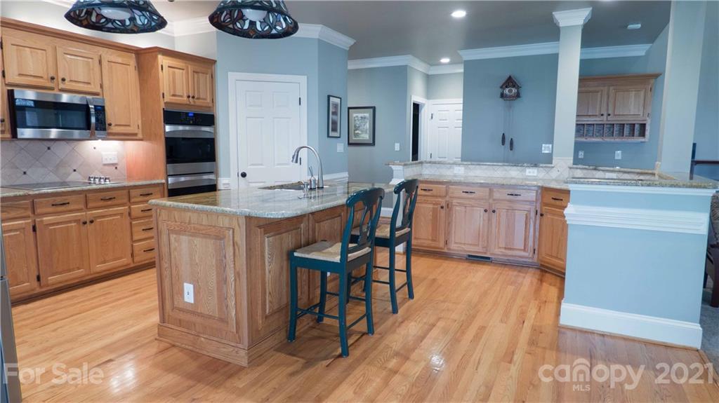 8401 Getalong Road Charlotte, NC 28213 - Photo 13 of 48 Gallery Image 13