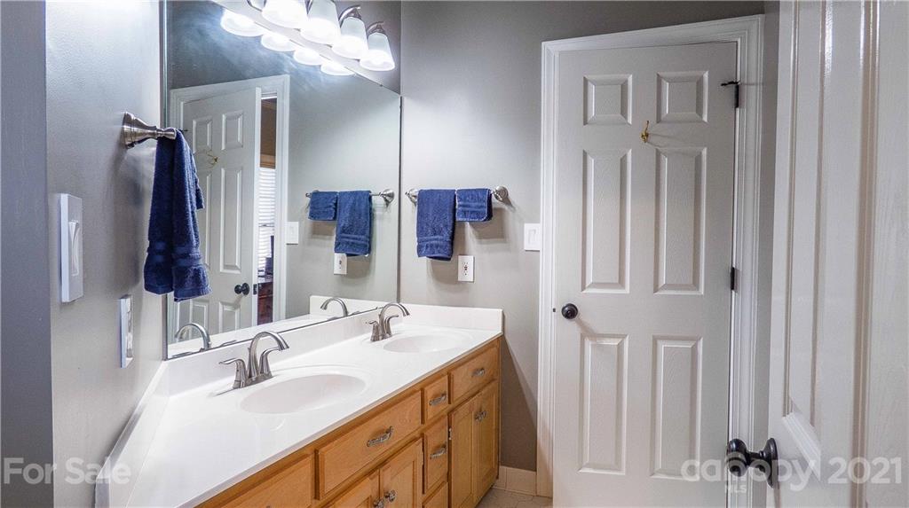 8401 Getalong Road Charlotte, NC 28213 - Photo 29 of 48 Gallery Image 29