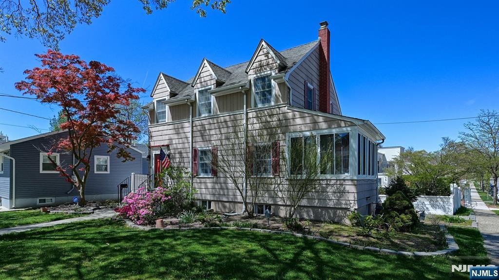 178 Jackson Avenue Rutherford, NJ 07070 - Photo 2 of 29