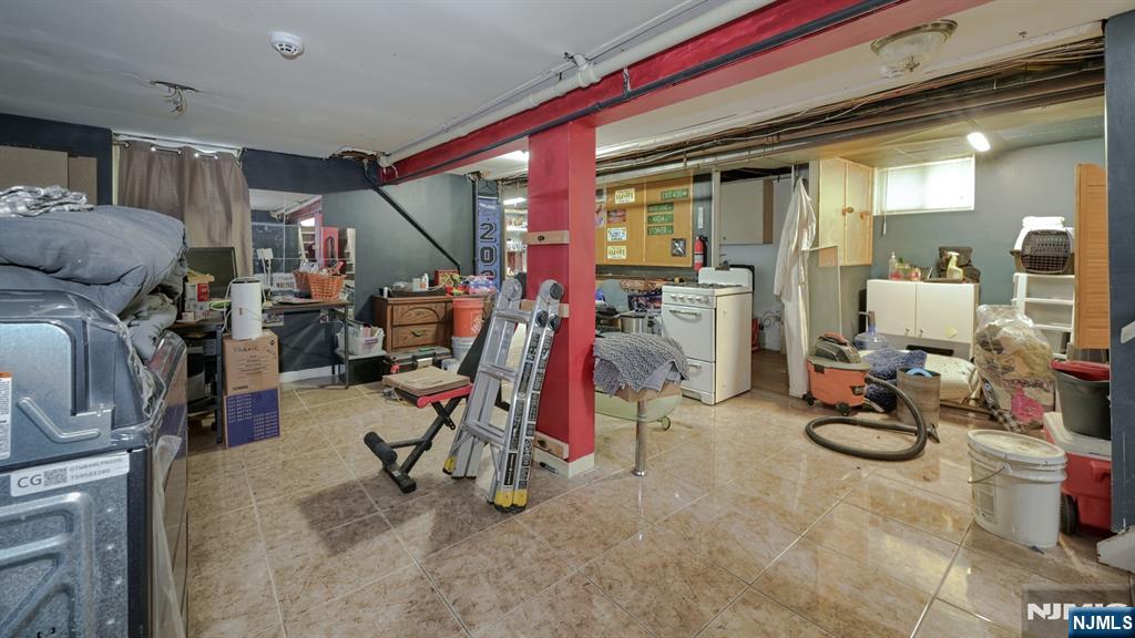 178 Jackson Avenue Rutherford, NJ 07070 - Photo 24 of 29