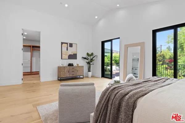 $21,000 | 4535 Haskell Avenue, Encino, CA 91436