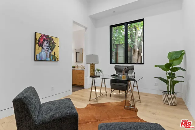 $25,000 | 4535 Haskell Avenue, Encino, CA 91436