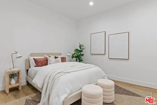 $25,000 | 4535 Haskell Avenue, Encino, CA 91436