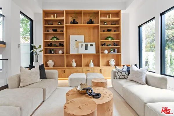 $21,000 | 4535 Haskell Avenue, Encino, CA 91436