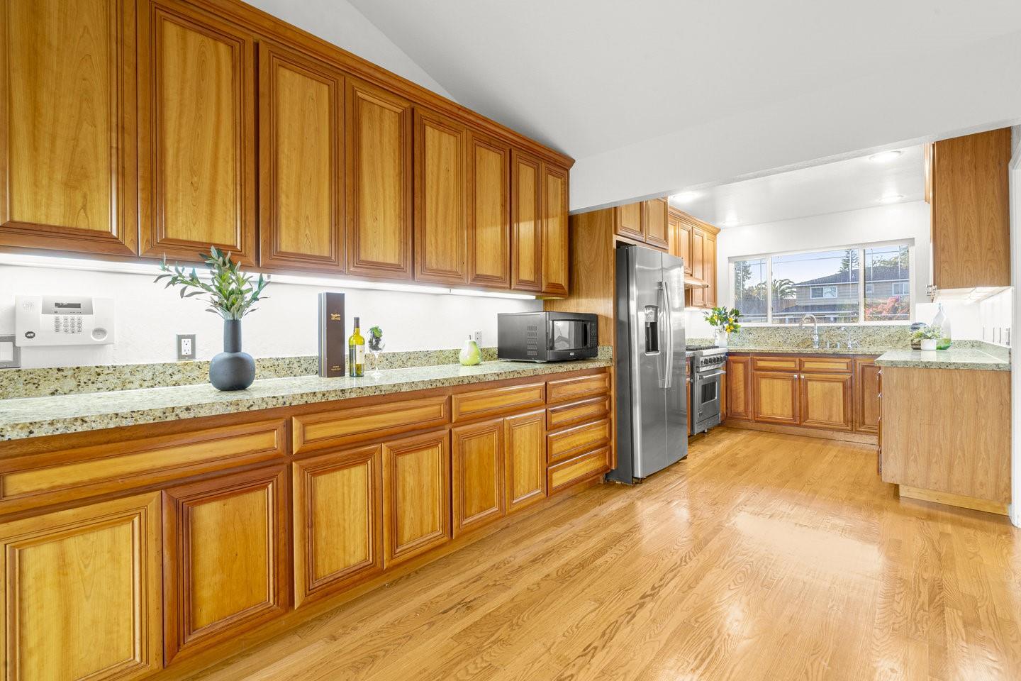 2741 Doverton Square Mountain View, CA 94040 - Photo 24 of 58