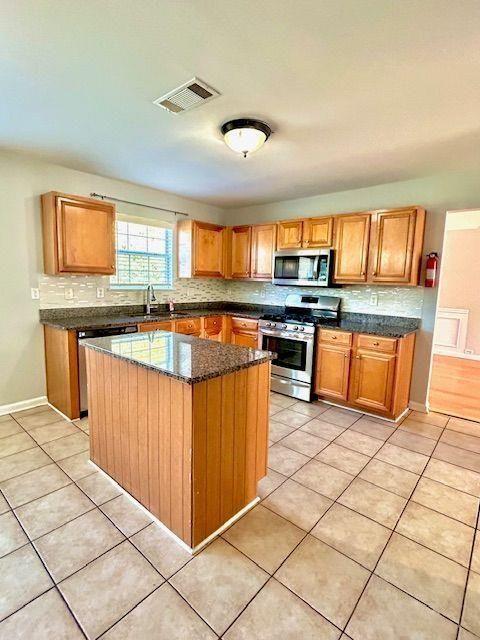 4350 Defoors Farm Trail Powder Springs, GA 30127 - Photo 8 of 47