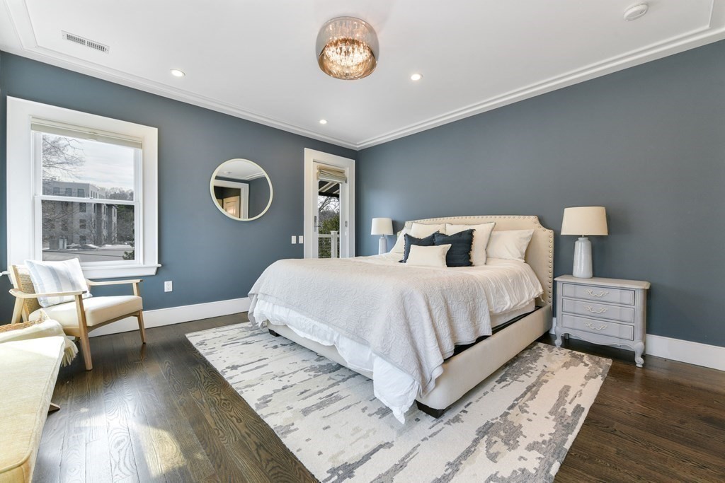 69 Coolidge Street Brookline, MA 02446 - Photo 15 of 28