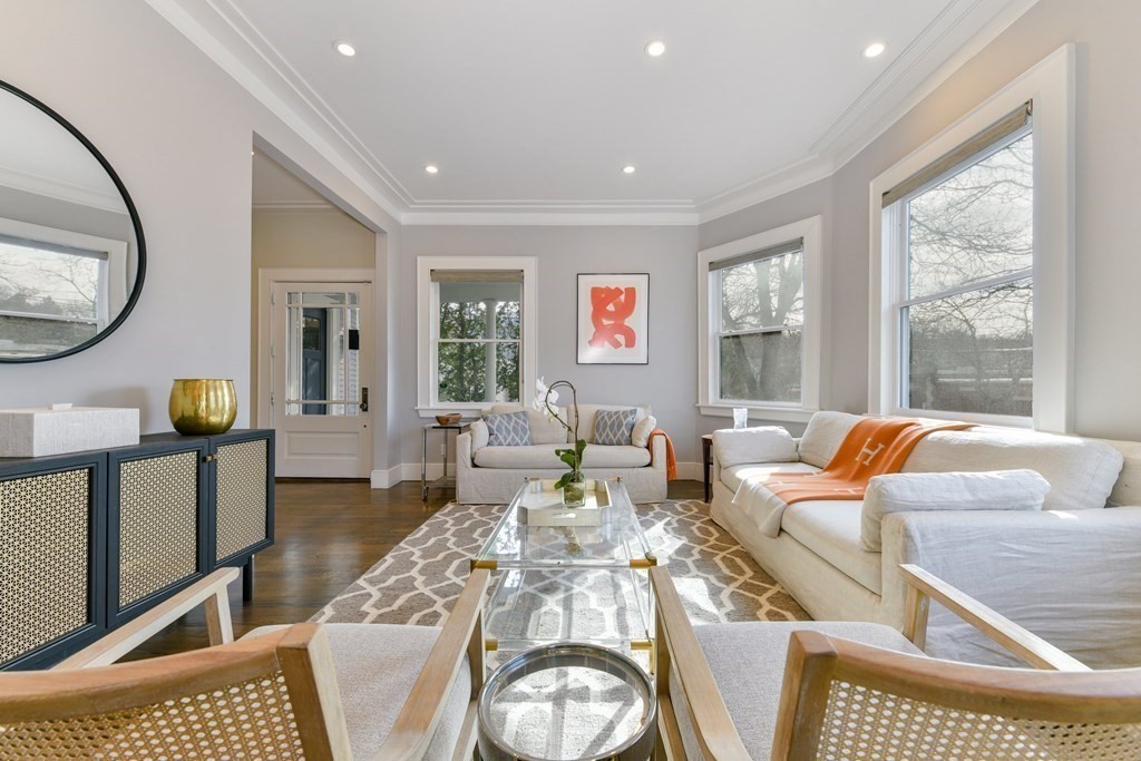 69 Coolidge Street Brookline, MA 02446 - Photo 7 of 28