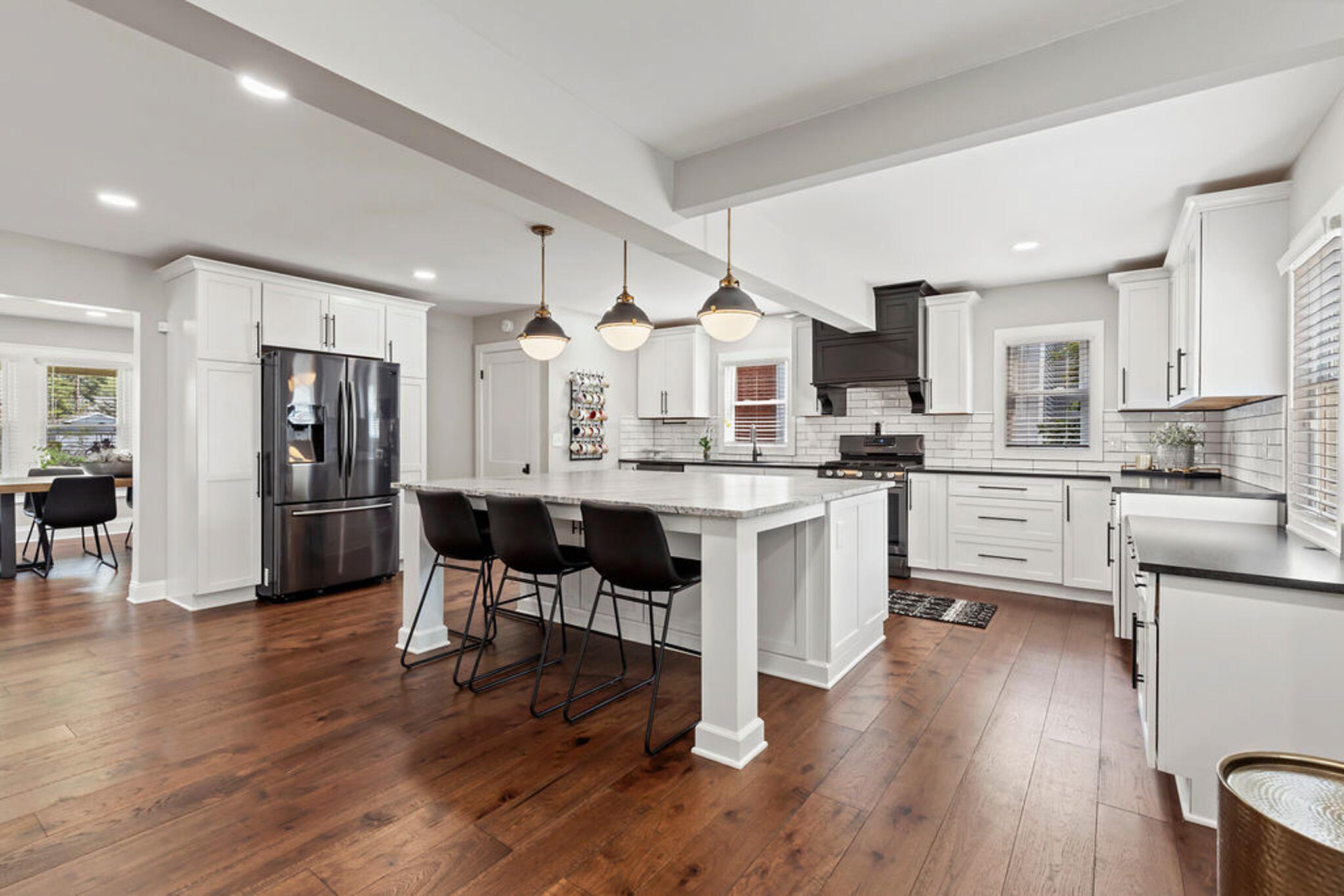 191 Blenheim Road Columbus, OH 43214 - Photo 6 of 23 Kitchen