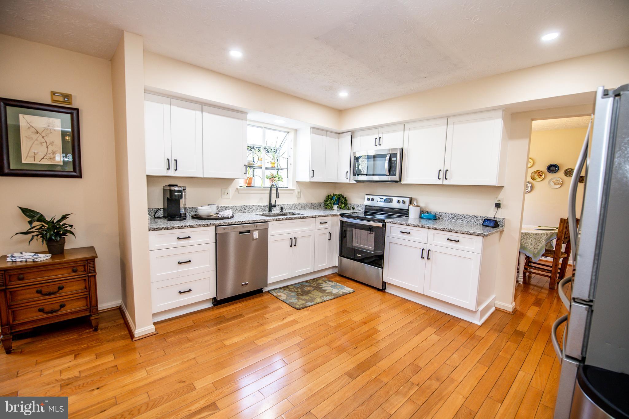 982 Headwater Road Annapolis, MD 21403 - Photo 17 of 64