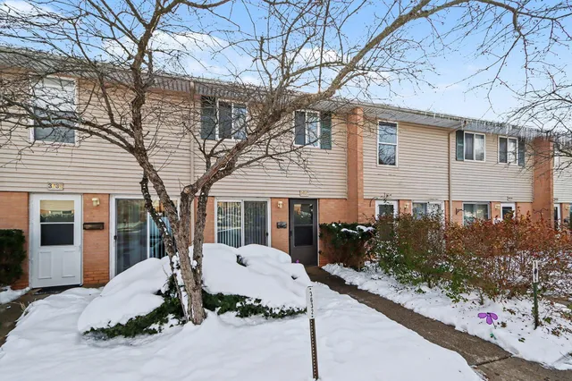 $104,900 | 3632 Kenbrooke Court, Kalamazoo, MI 49006