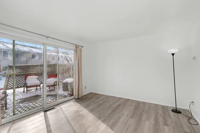 $104,900 | 3632 Kenbrooke Court, Kalamazoo, MI 49006