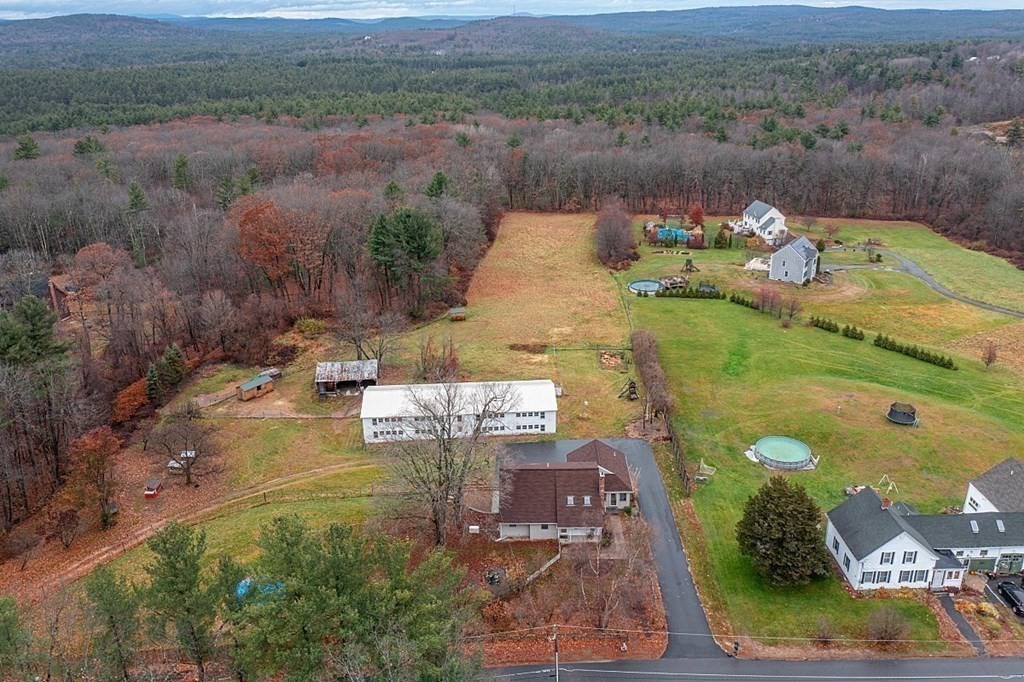 88 North End Road Townsend, MA 01469 - Photo 41 of 42 an aerial view of a house with outdoor space