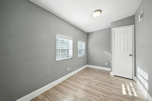 $1,275 | 1927 South Fannin Avenue, Denison, TX 75020