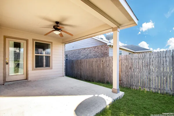 $1,950 | 532 Wagon Wheel Way, Cibolo, TX 78108
