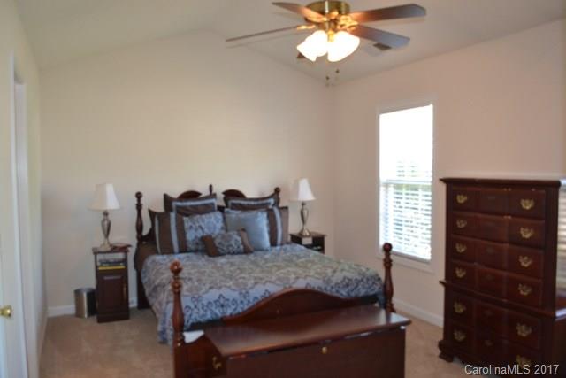 1276 Spring View Court Rock Hill, SC 29732 - Photo 4 of 9 Gallery Image 4