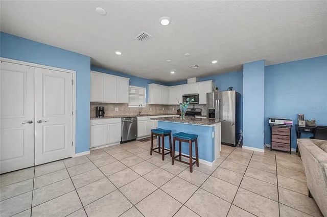 $400,000 | 8982 Royal River Circle, Parrish, FL 34219